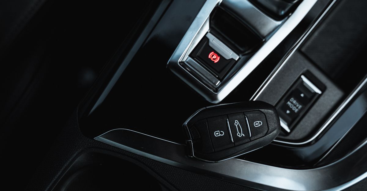 Honda car key fob — Rockaway Locksmith Corp